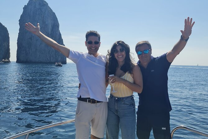 Capri Island: Private Boat Tour From Sorrento or Positano - Customer Reviews