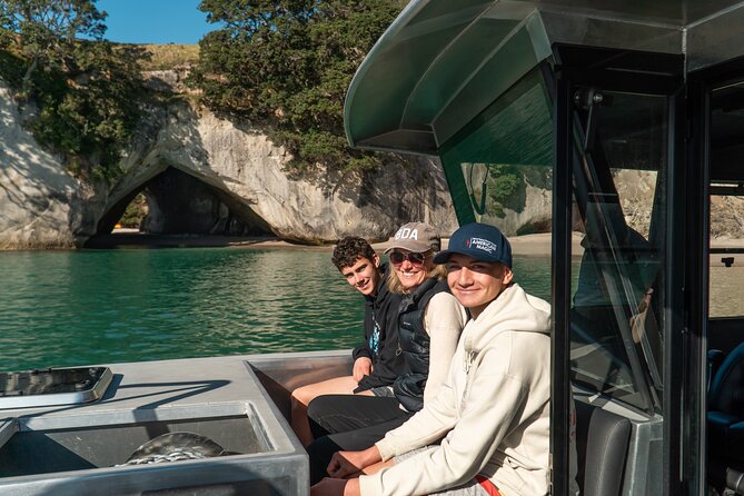 Cathedral Cove Coast and Cave Activity - Customer Reviews