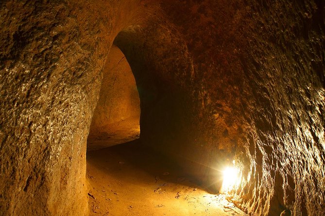 Chu Chi Tunnel With Cao Dai Temple Tour From Ho Chi Minh - Meeting and Pickup Information