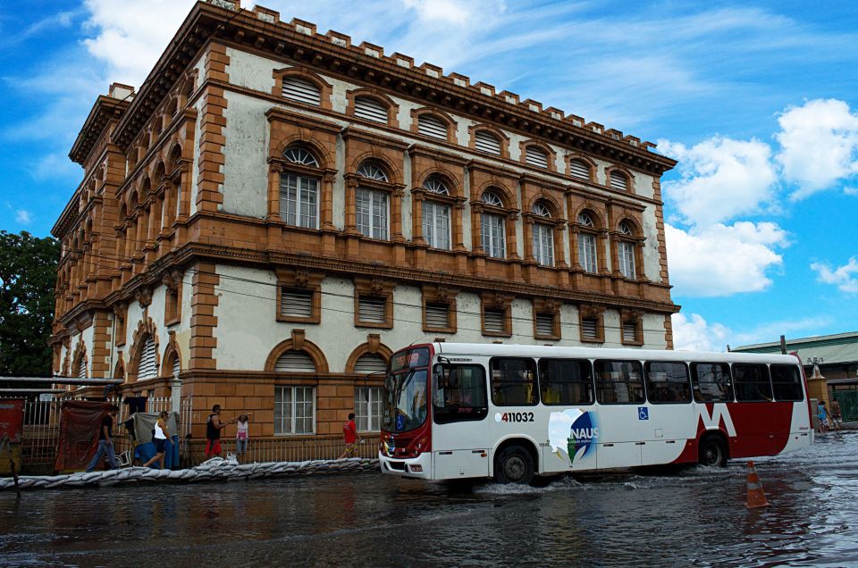 City Tour in the Historical Center of Manaus With a Photographer - Detailed Itinerary