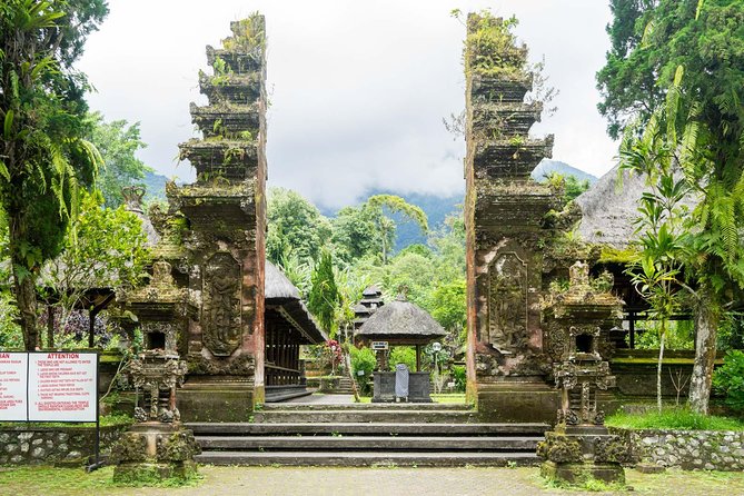 Discover Hidden Waterfall, Unesco Rice Terraces and Mountain Temple - The Beauty of Leke Leke Waterfall