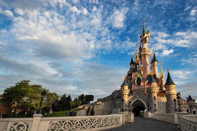 Disneyland Paris One Way or Round Trip Private Transfer From City or Airport - Drop-off Location Information