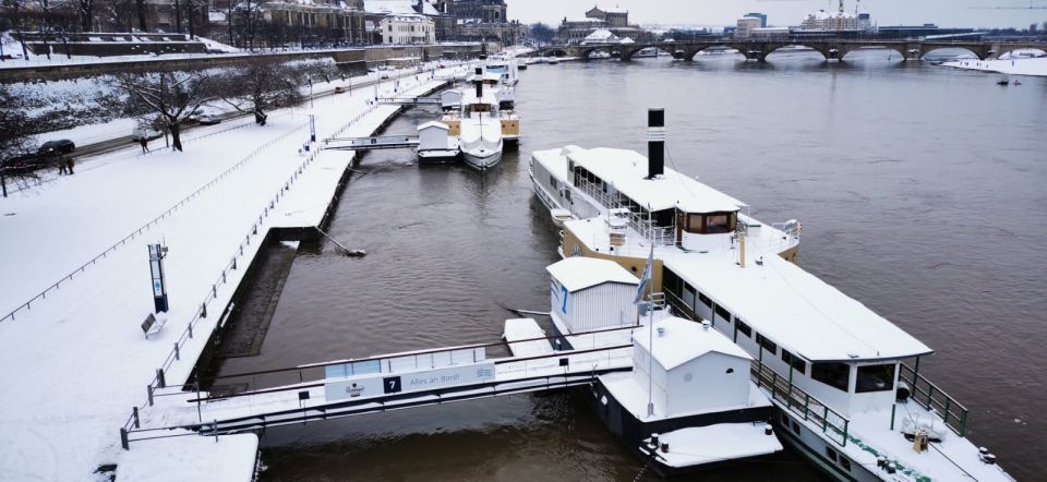 Dresden: Paddle Steamer Winter Cruise to Pillnitz - Inclusions and Amenities