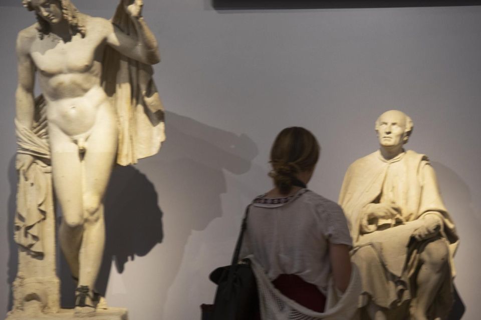 Florence : Private Tour of Accademia & Michelangelos David - Highlights of the Experience