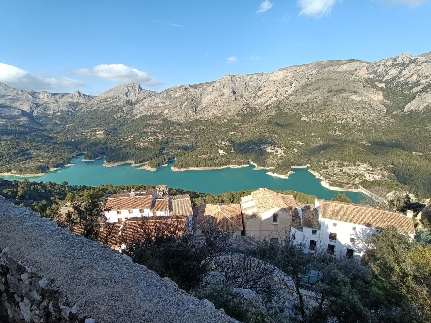 From Alicante, Benidorm to Guadalest. Gidovik - Tour Experience