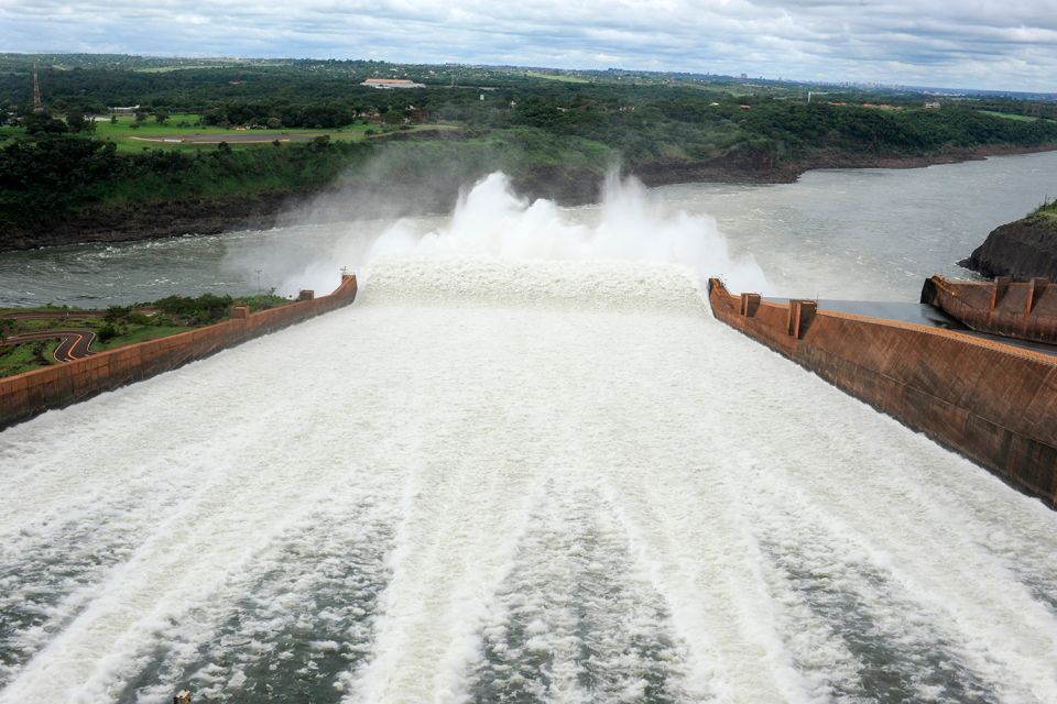 From Argentina: Iguazu Falls Brazil Side & Itaipu Dam - Exploring the Brazilian Side