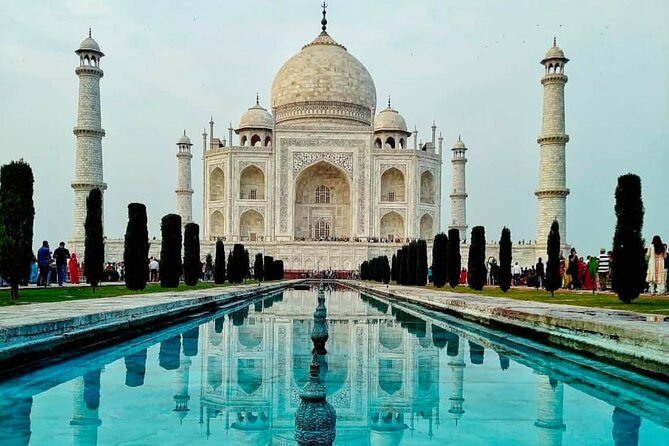 From Delhi: Private Taj Mahal Day Tour by Car - Meeting and Pickup Details