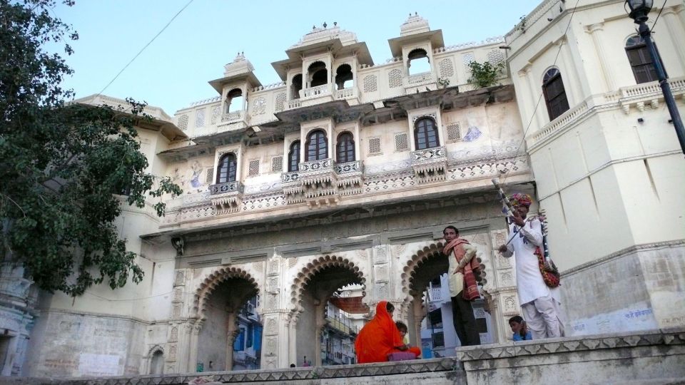 From Jaipur: 2 Days Overnight Tour Of Udaipur Sightseeing - Day 2 Itinerary