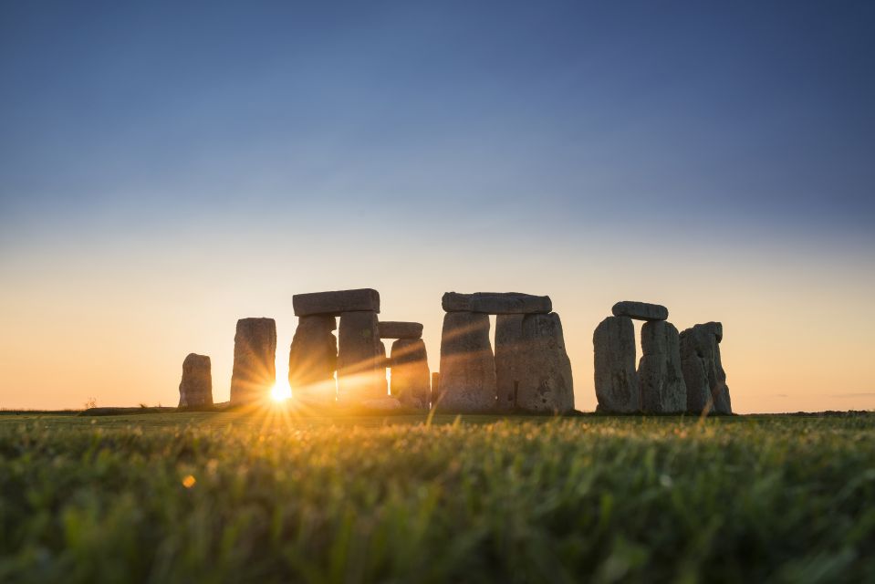 From London: Stonehenge, Windsor and Salisbury Guided Tour - Inclusions and Services