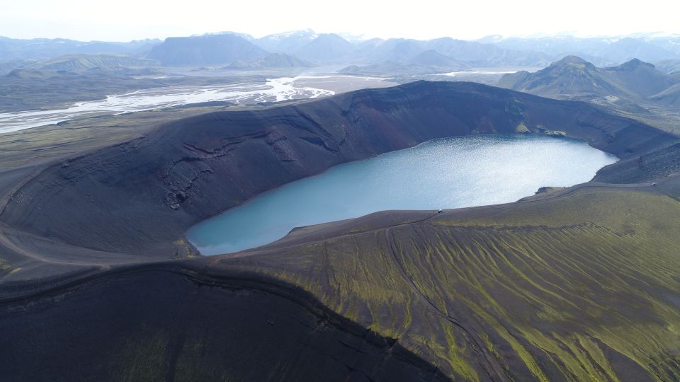 From Reykjavik: Private Landmannalaugar & Hekla Jeep Tour - Geological Features