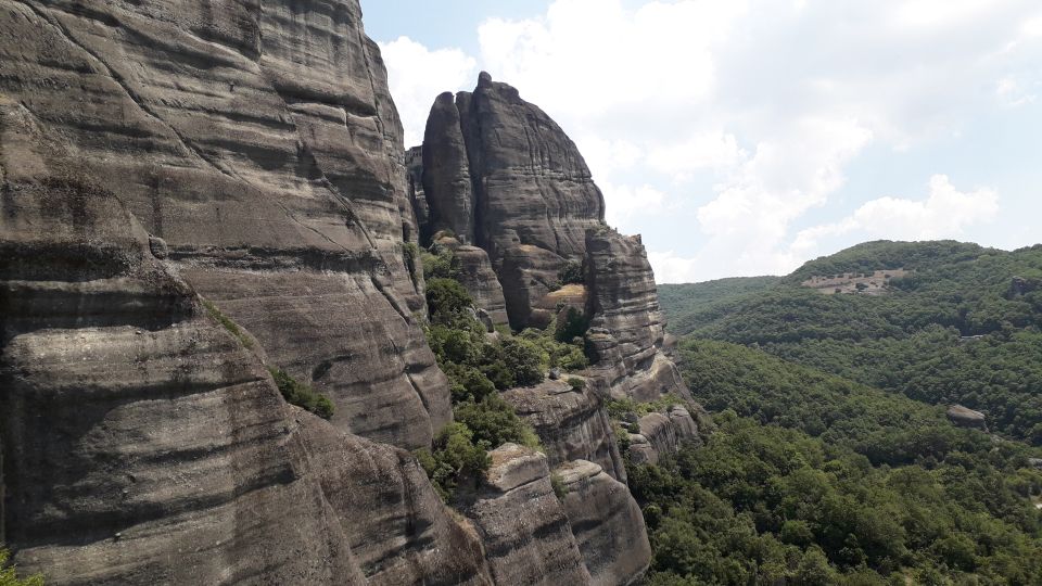 From Thessaloniki: Meteora Private Full-Day Tour - The Meteora Monasteries