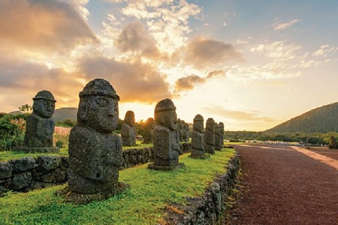 Full-Day Customizable Private Essential Jeju Island Tour for South Course - Inclusions of the Tour