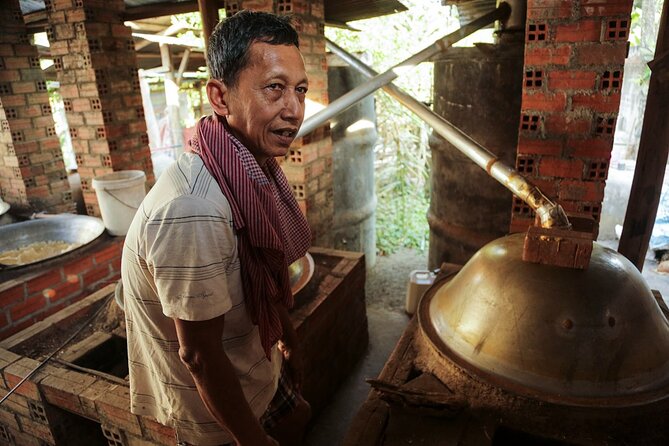 Full/Half Day Tuk TuK: Handicrafts Bambootrain Killing&Bat Caves - Health and Safety Guidelines