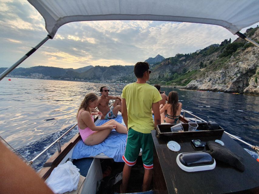 GROUP SUNSET BOAT TOUR IN TAORMINA WITH APERITIF - Onboard Experience