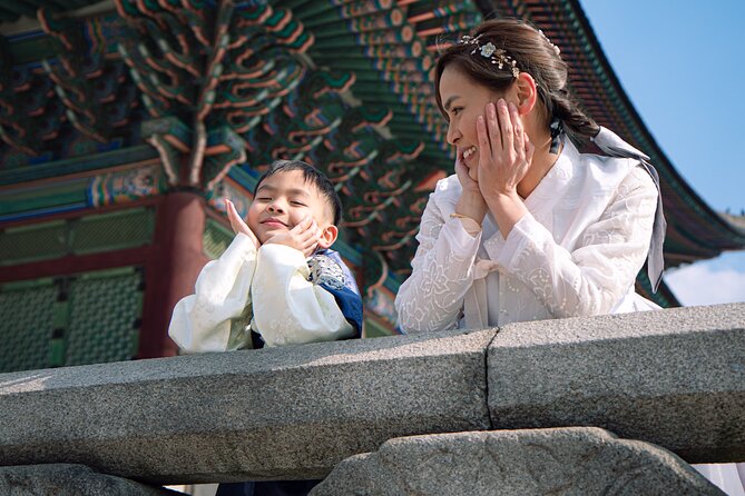 Gyeongbokgung Palace Family/Group Private Photoshoot - Tips for a Great Photoshoot