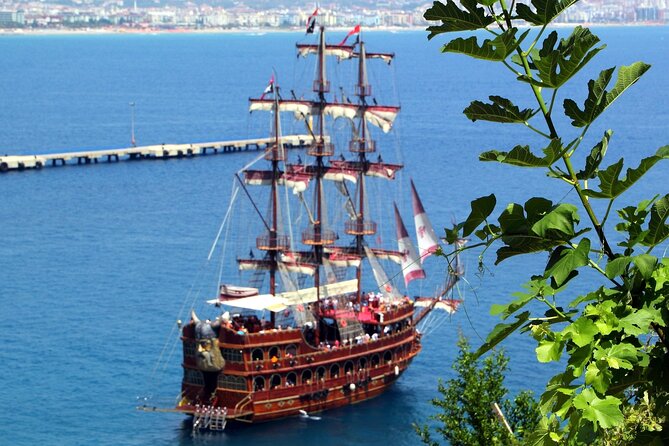 Halal Concept Short Pirate Boat Tour in Alanya - Refreshments Offered