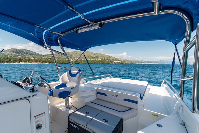 Half Day Speedboat Tour With Blue Lagoon (From Trogir) - Meeting and Pickup Details