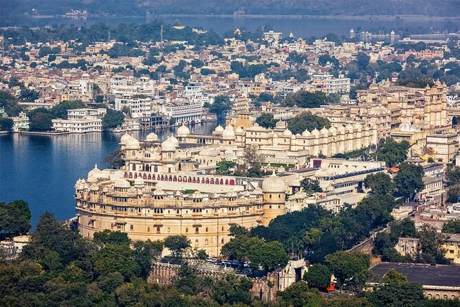 Half Day Tour City Palace Museum, Shared Boat Jagmandir Island - Jagmandir Island Palace