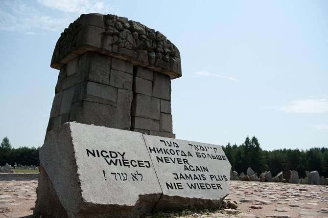 Half Day Treblinka Death Camp Small Group Tour From Warsaw With Lunch - Positive Feedback and Reviews