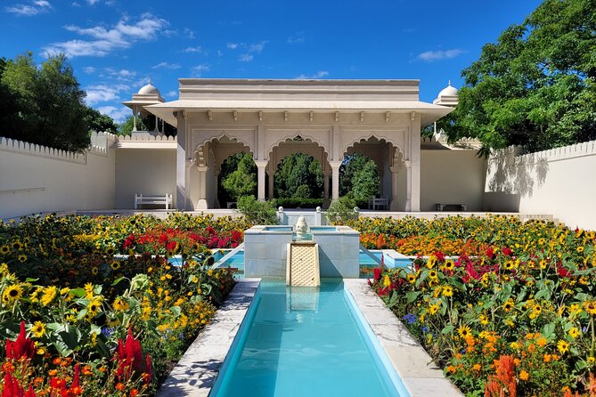 Hamilton Gardens Private Highlights Tour - Fitness Requirements