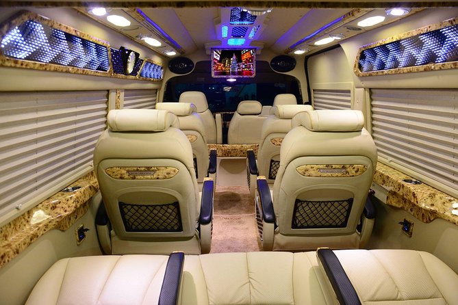 Hanoi Private Transfers By Limousine Vans (Luxury Services) - Handling Flight Arrivals