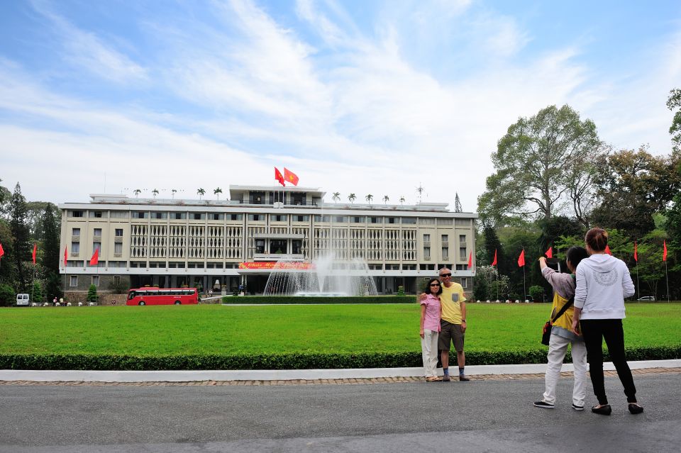 HCMC: English or German War History Tour: Tunnels & Museums - War Remnants Museum Highlights