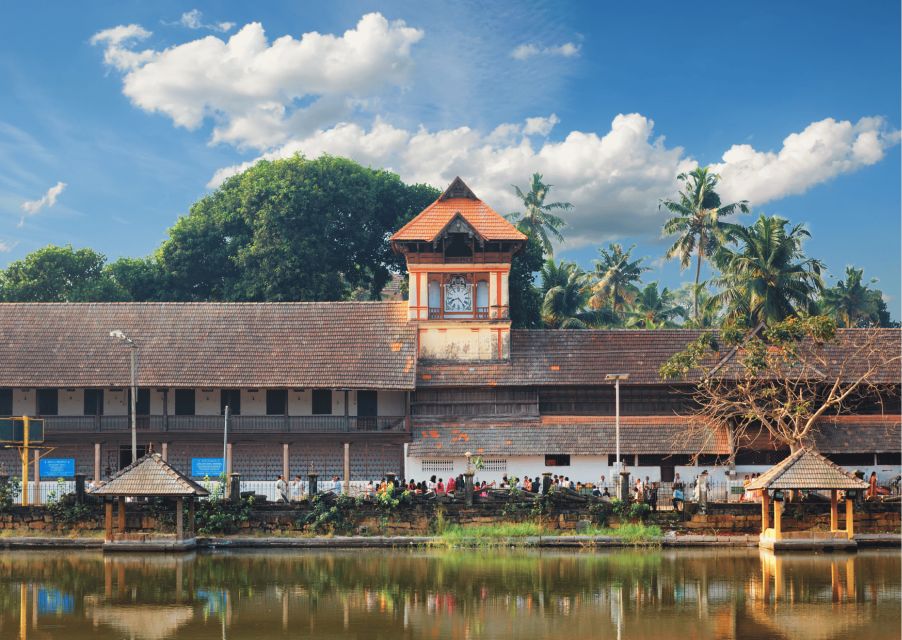 Heritage Trivandrum Photography Walk Tour With Tuk Tuk Ride - Photography Experience