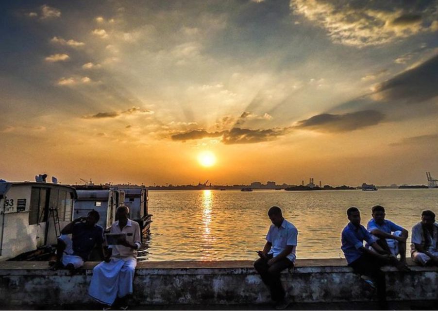 Kochi Night Walk (2 Hours Guided Walking Tour) - Inclusions and Exclusions
