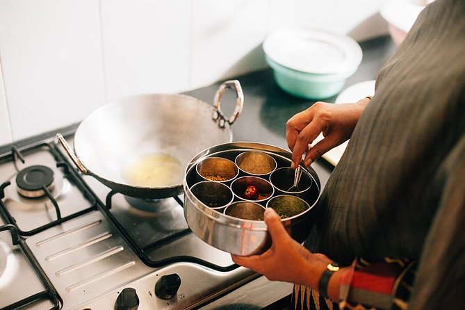 Learn to Cook Traditional South Indian Cuisine at the Chennai Seashore - Class Structure and Format