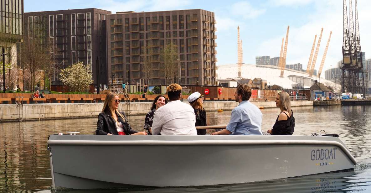 London: Goboat Rental in Canary Wharf With London Docklands - Unique Boating Experience