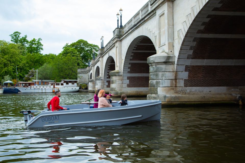 London: Goboat Rental in Kingston Upon Thames - How to Book Your Experience