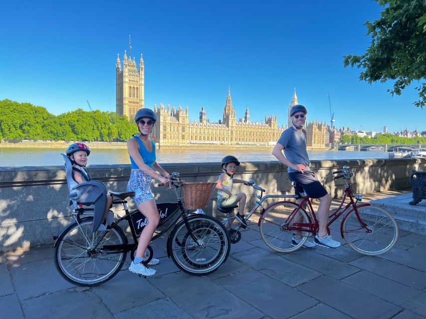 London: Private Family Guided Bike Tour With Childseats - Family-Friendly Features