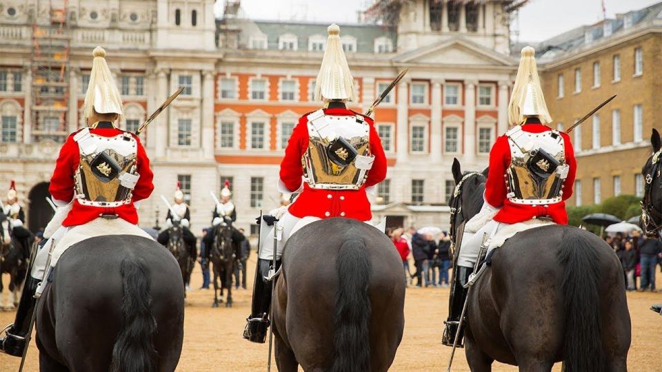 London: Private Tour “From Big Ben to Buckingham” - Tour Highlights and Insights