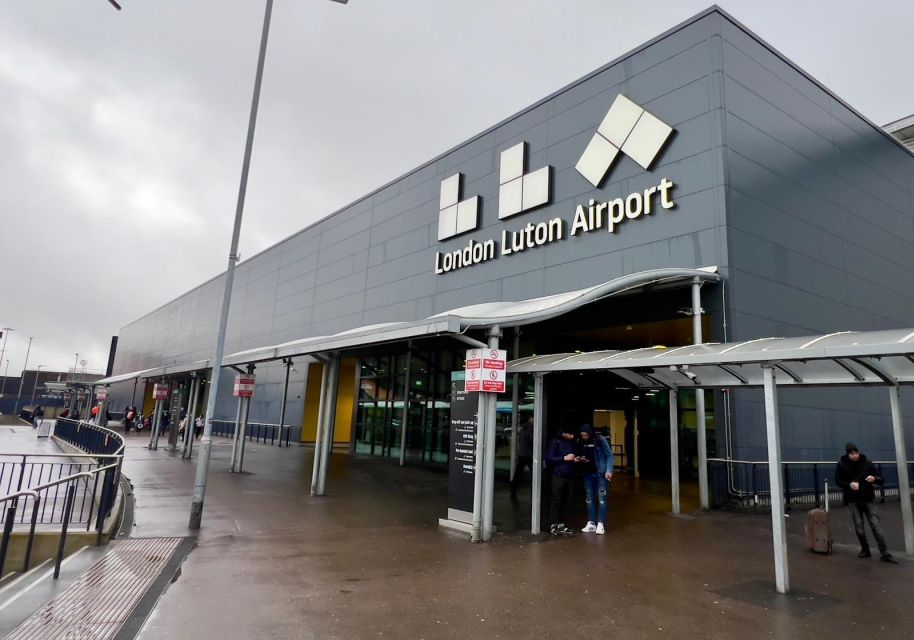 Luton Airport To/From Stansted Airport - Private Transfer - Payment Options