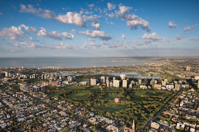 Melbourne Sunrise Balloon Flight & Champagne Breakfast - Meeting Point Location