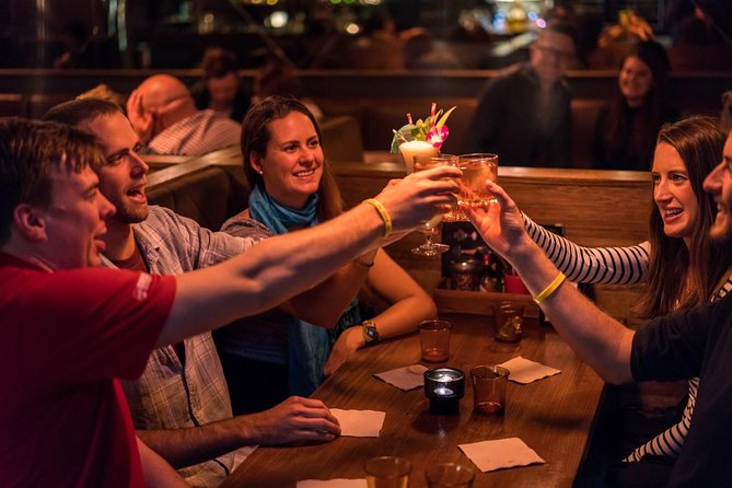 Melbourne Walking Tour: Uncover Hidden Laneway Bars - Drink Options Available