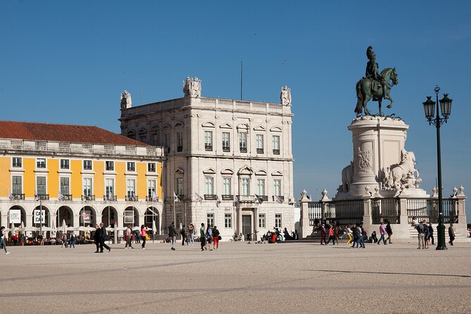 Mon Ami Burguês - Lisbon City Tour by Tuk Tuk - Accessibility Information