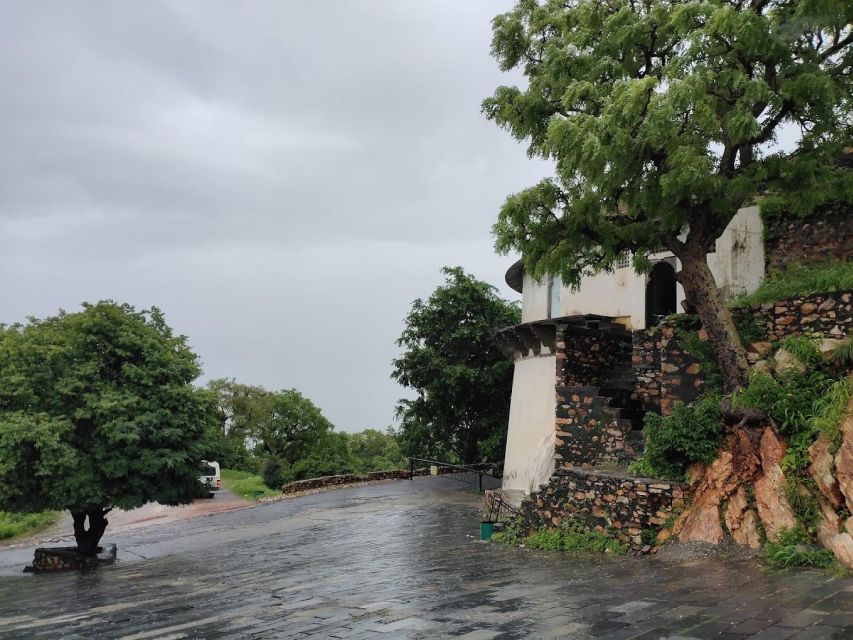 Monsoon Palace E-bike Trail - Trail Experience Highlights