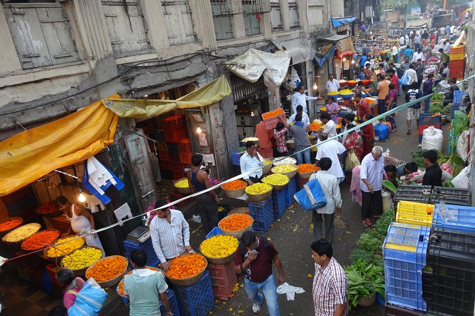 Mumbai by Dawn - Guided Tour to Early Morning Life of Mumbai - Dress Code and Accessibility