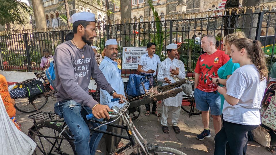 Mumbai: Dharavi Slum, DhobiGhat, Dabbawalla & India Gateway - Transportation Details