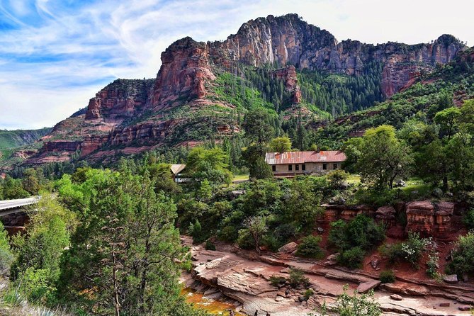 Oak Creek Canyon Pavement Jeep Tour in Sedona - Accessibility and Pet Policies