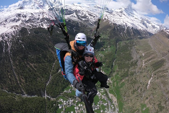 Paragliding Mountain Flight - Safety First