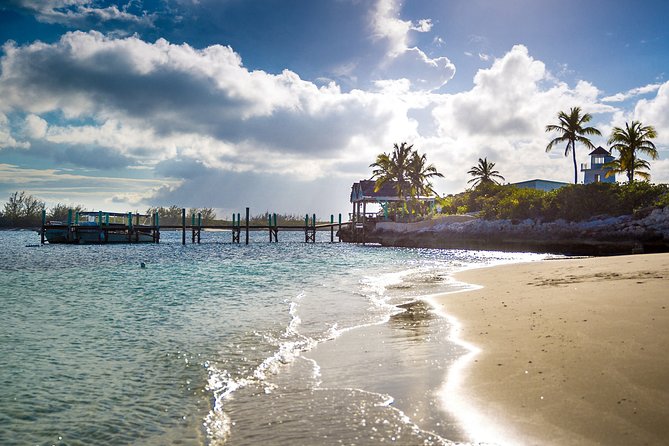 Pearl Island Bahamas Snorkeling Experience and Lunch - Amenities and Facilities