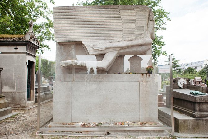 Pere Lachaise Cemetery Paris - Exclusive Guided Walking Tour - Meeting Point and Directions