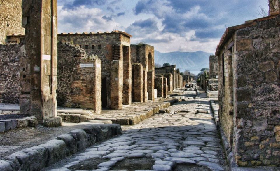 Pompeii: Skip-The-Line Entry Ticket With Digital Audio Guide - Highlights of the Tour