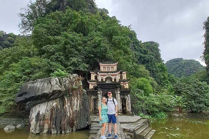 Private Boat and Biking Tour in Ninh Binh (Trang An - Hang Mua) - Accessibility Features