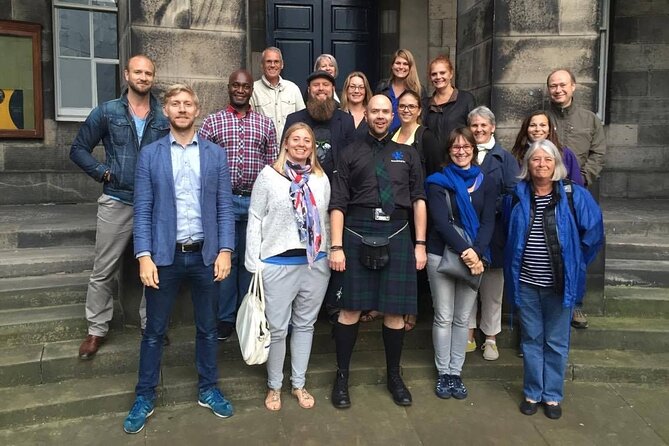 Private Royal Mile Walking Tour - Discover the History of Our Most Famous Street - Accessibility and Meeting Points