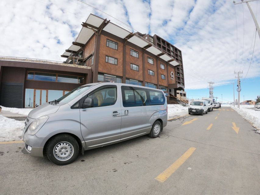 Private Transfer Between Santiago and the Airport - Booking Process