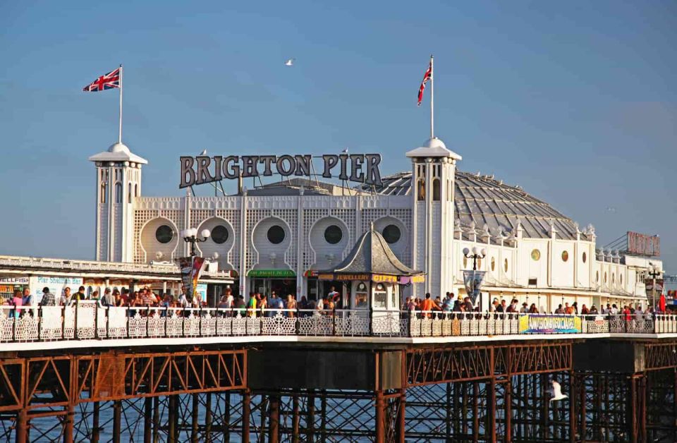 Private Transfer: London Heathrow Airport to Brighton - Features and Benefits