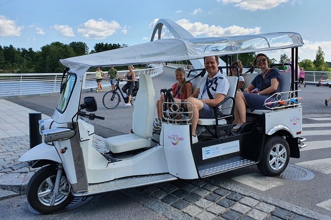 Private Tuktuk Guided Tour in Helsinki 2,5 Hrs - Sustainable Transportation Options